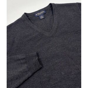 Brooks Brother Men's M Gray Merino‎ Wool Blend V-Neck Pullover Sweater